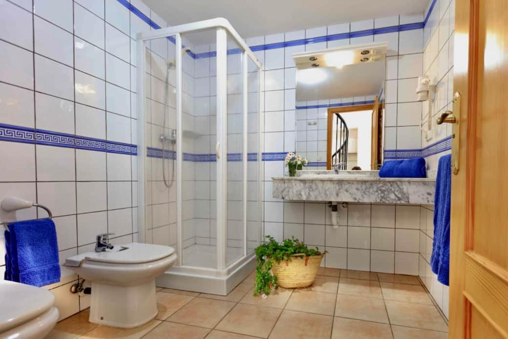 Apartamentos Sa Varadero 3S Con Vista Mare Laterale Es Pujols Esterno foto